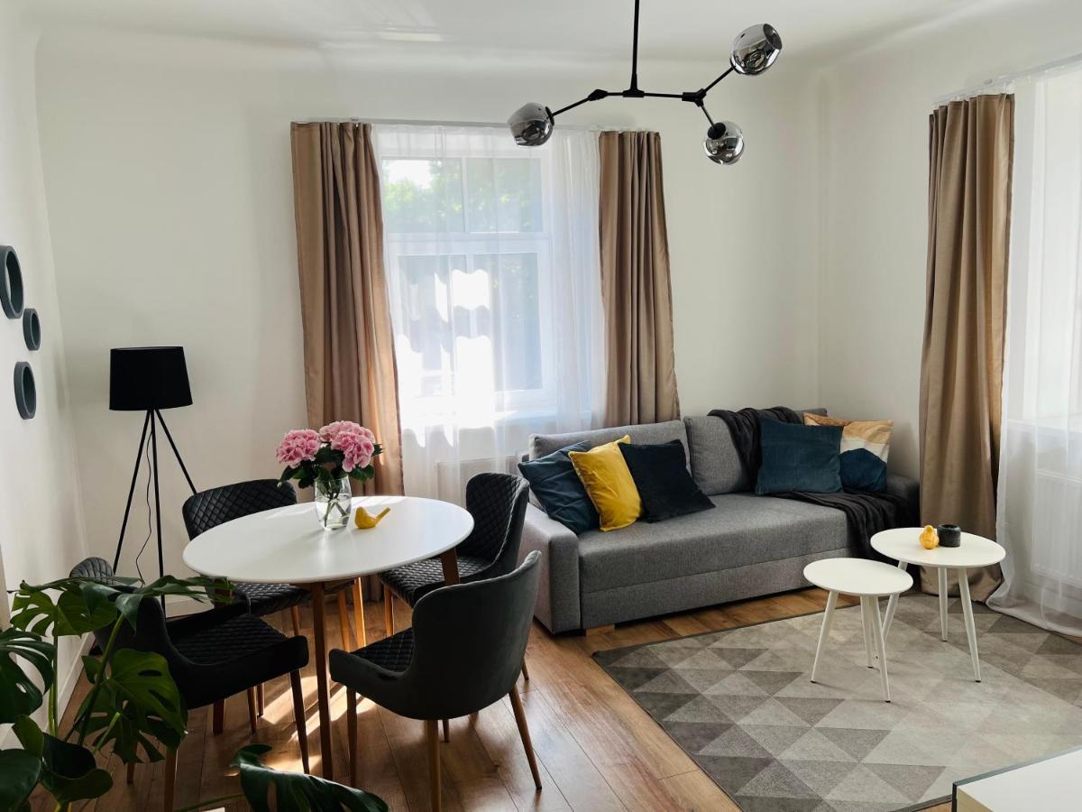 The Right Coast Apartment With Free Private Parking Riga Exterior foto