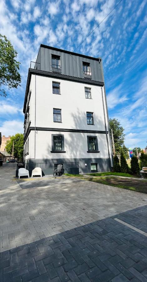 The Right Coast Apartment With Free Private Parking Riga Exterior foto